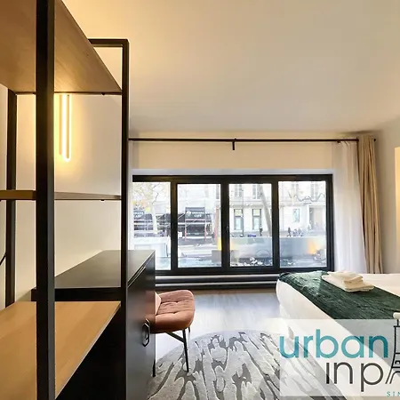 Apartment Urban Flat 194 - Spacious 3 Bedroom Montmartre *
